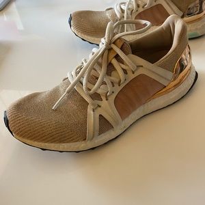 Adidas Stella McCartney W 7.5 perfect condition